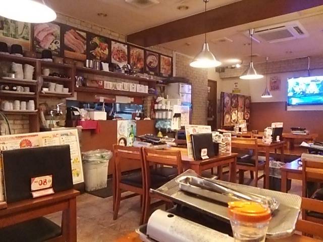 新大久保ジョンノ本家店内