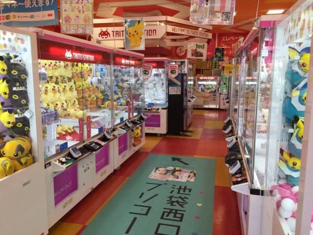 タイトー池袋西口店内